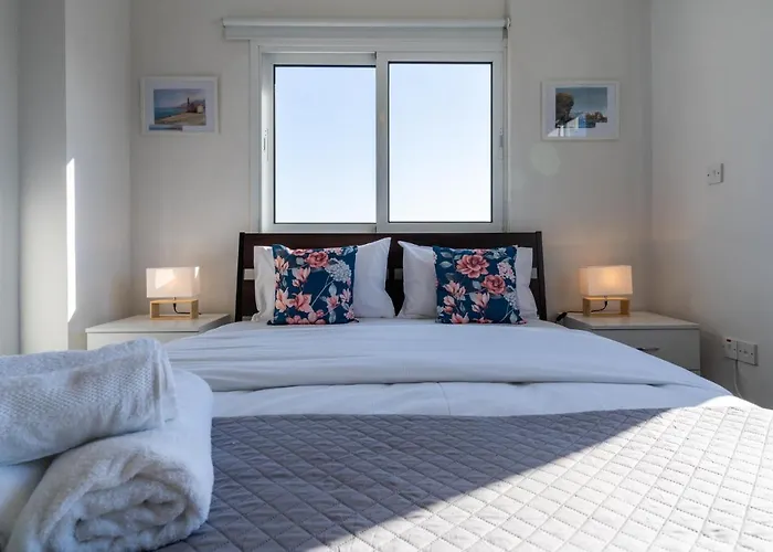 Emerald\'S 2-Bedroom Apartment In Larnaca